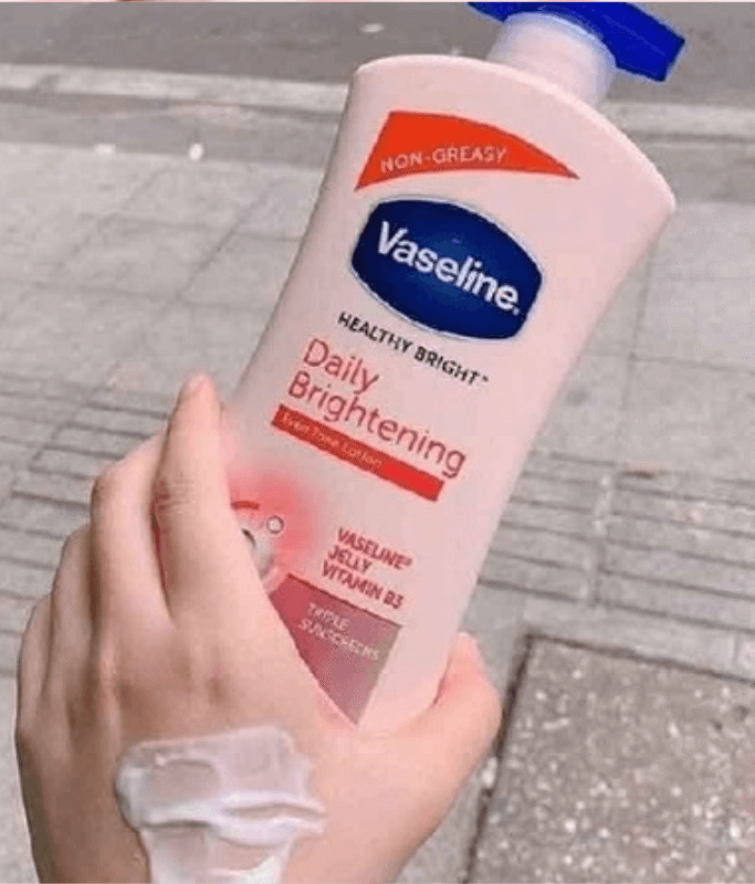 Vaseline Daily Brightening Lotion 725ml